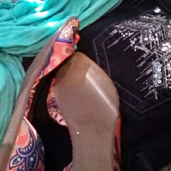 JustFab Velvetty Feel Flats - Picture 4 of 4