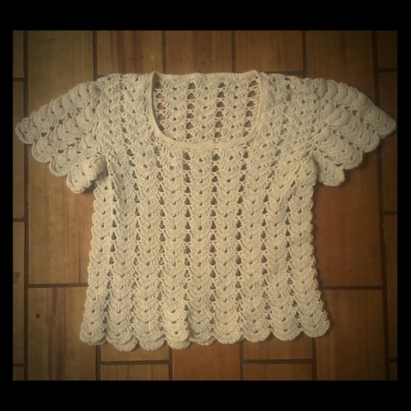 Vintage White Crochet Lacey Crop Top Small