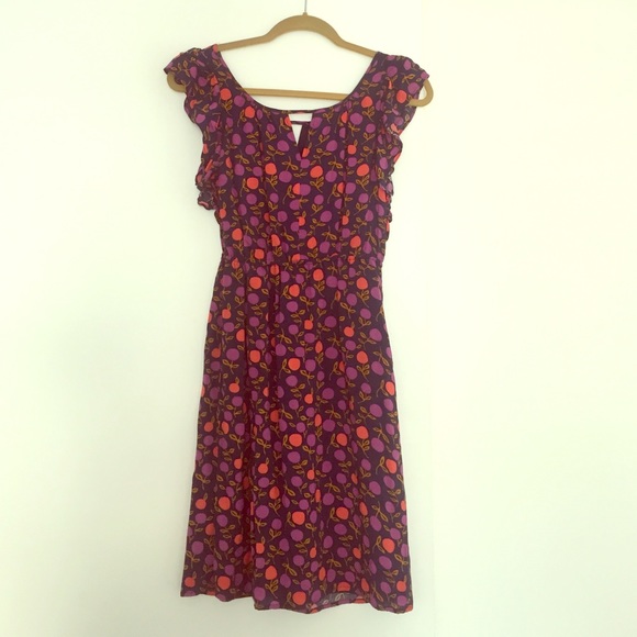 Print dress with ruffle sleeves