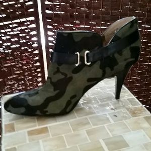 Olive and black pony hair  shoe boots