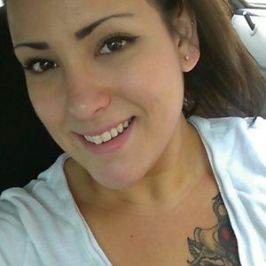 Meet your Posher, Carla