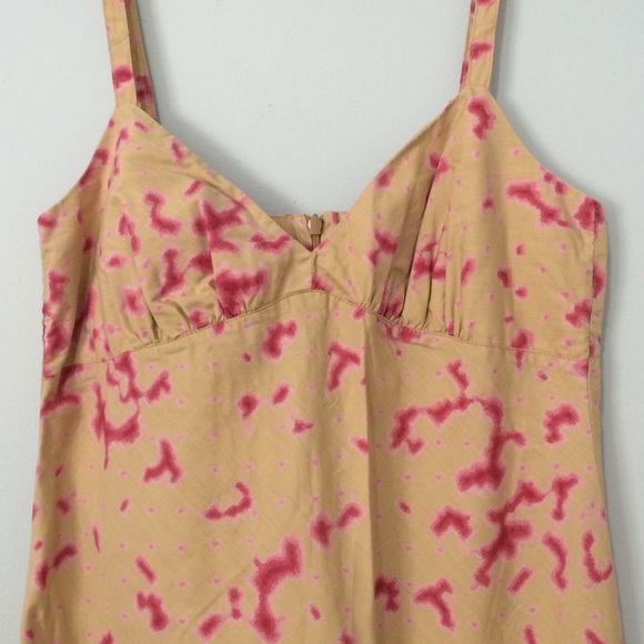Sundress in small - Picture 2 of 2