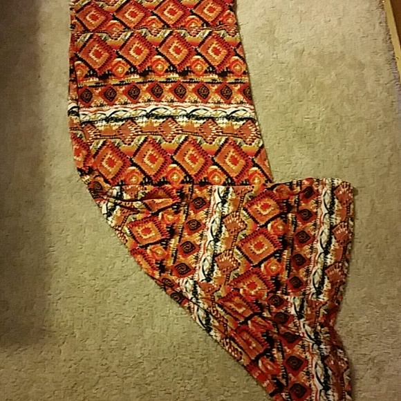 Tribal patterned maxi skirt