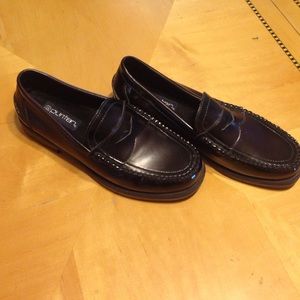 New pair of men's dress shoes size 10 1/2