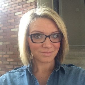 Meet your Posher, Justina