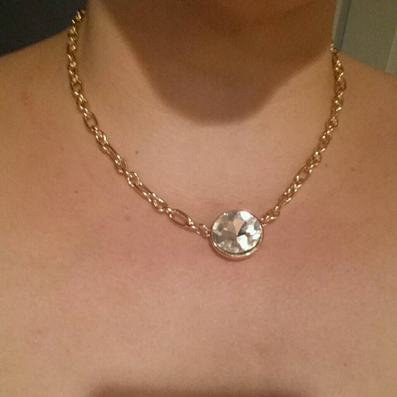 💜One stone necklace  with gold color chain.. - Picture 4 of 4