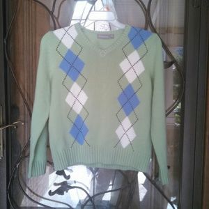 NWOT Croft & Barrow argyle v neck sweater size M