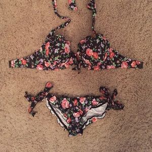 Pour Moi? Floral swimsuit