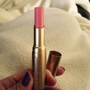 Too Faced lipstick in Marshmallow Bunny