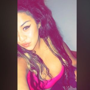 Meet your Posher, Dana