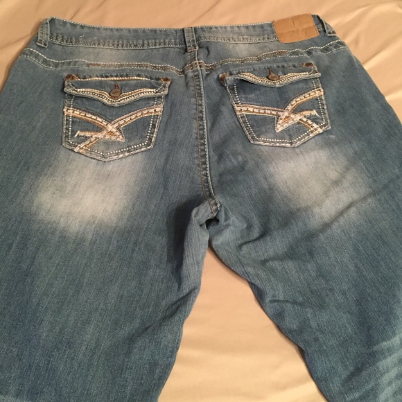 Jeans - Picture 3 of 3