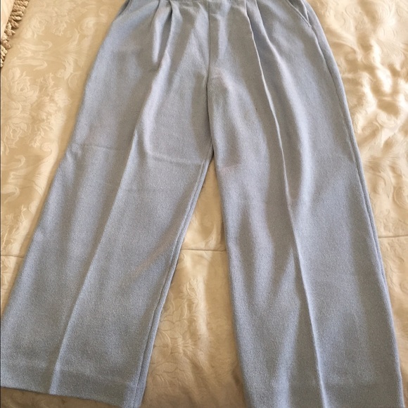 St. John Collection Periwinkle Pants with Pockets