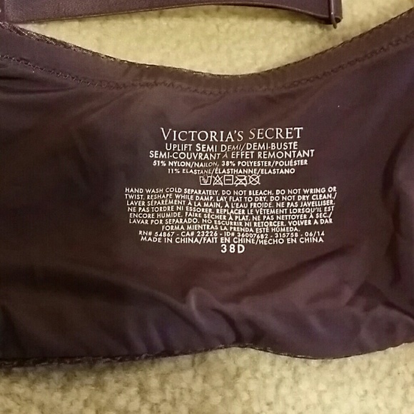 38 D semi uplift t-shirt bra