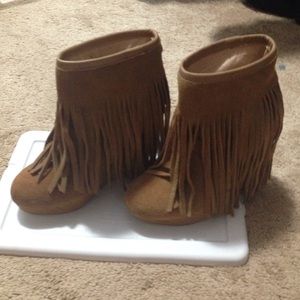 Koolaburra  ankle fringe boots