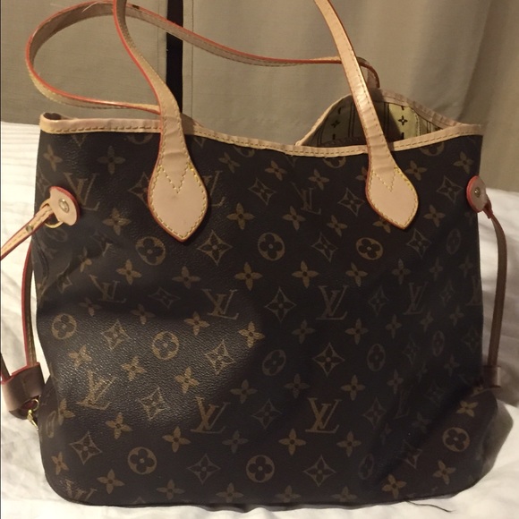 🔔1 Hour Sale🔔Monogram MM bag