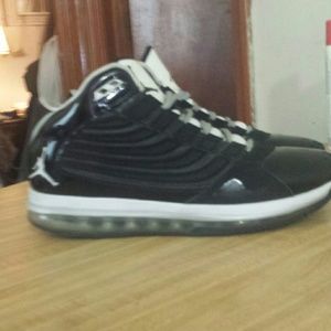 NIKE AIR JORDAN'S BIG UPS