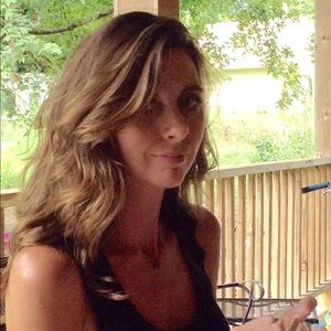 Meet your Posher, Stacy