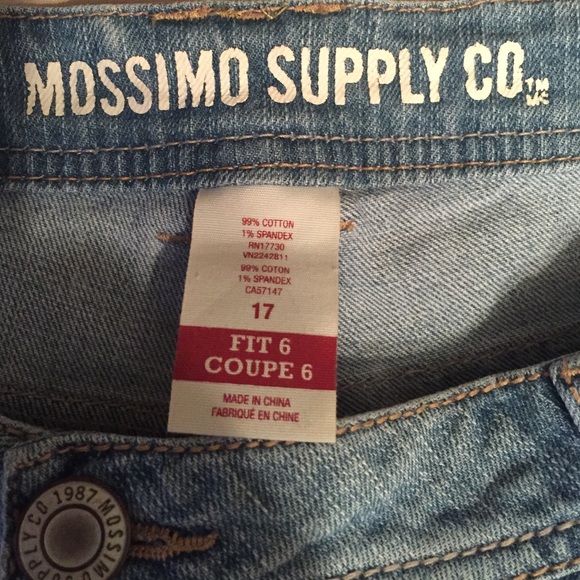Jeans - Picture 2 of 4