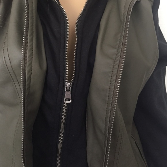 Jacket - Picture 2 of 4