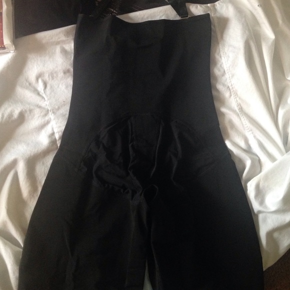 Body shaper - Picture 3 of 4