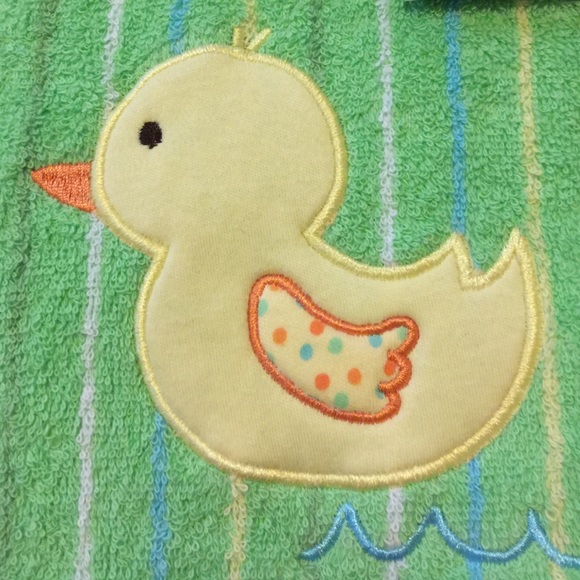 Towel - Picture 3 of 3