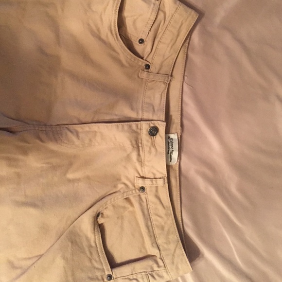 Jeans - Picture 3 of 4