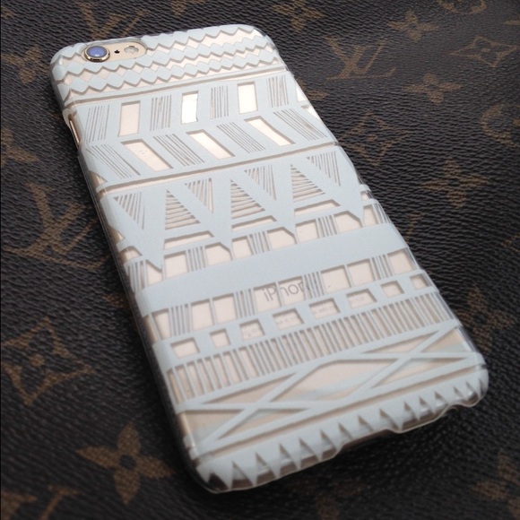 💎White Aztec iPhone 6 case💎