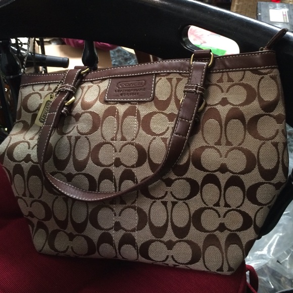 Authentic coach leather purse🔥