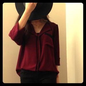 🎉🎉🎉 Burgundy long sleeve blouse ✨