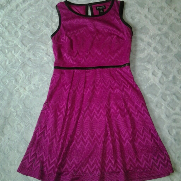 Sold!!!A bundle of 2 dresses/brand new - Picture 4 of 4
