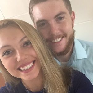 Meet your Posher, Avery