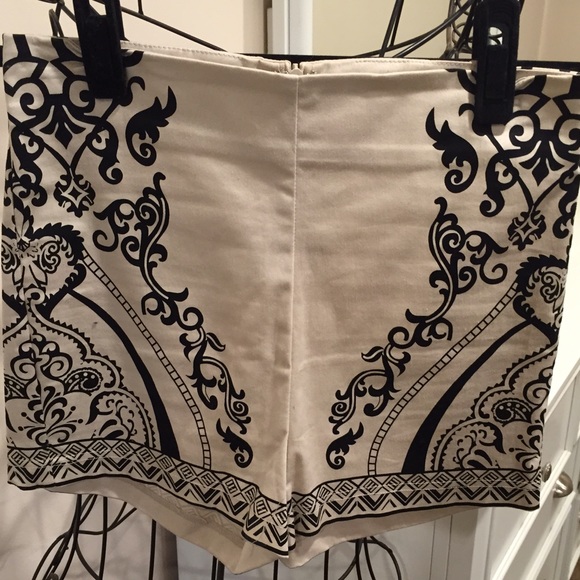 High wasted tight Shorts 🔥