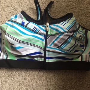 VSX sports bra