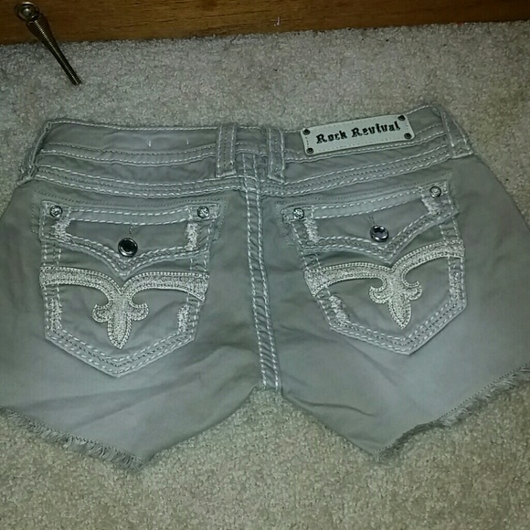 Rock Revival Pants - Rock Revival shorts