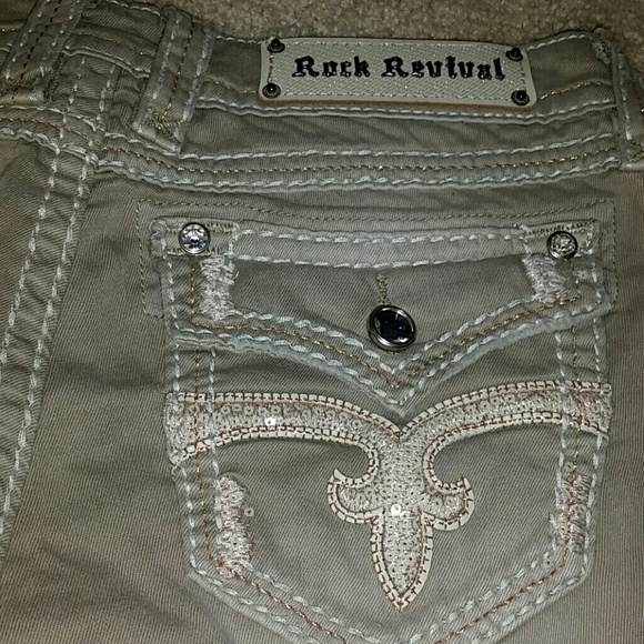 Rock Revival shorts - Picture 2 of 4
