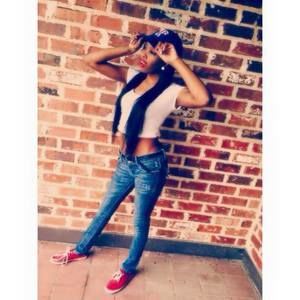 Meet your Posher, Virginia