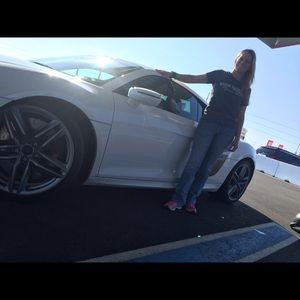 Meet your Posher, Erin