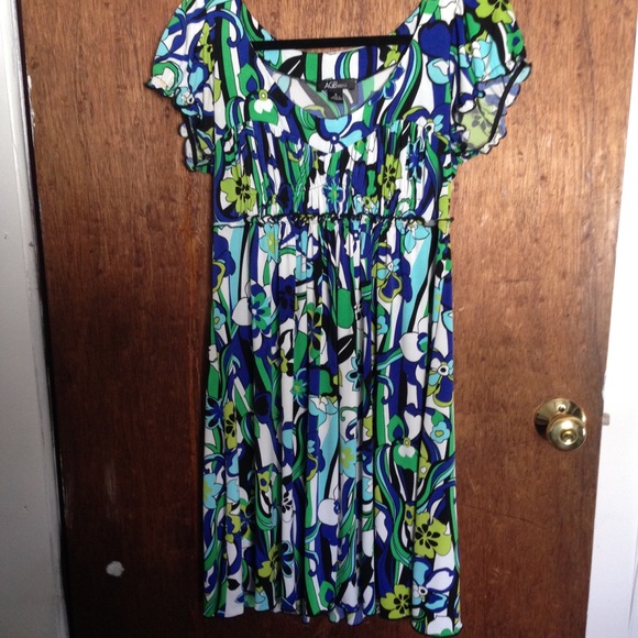 Floral any day dress!