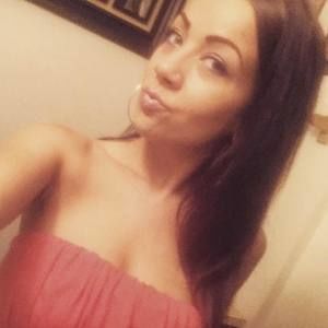 Meet your Posher, Jasmin