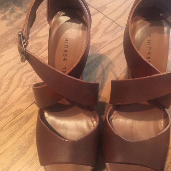 Wedge - Picture 2 of 4