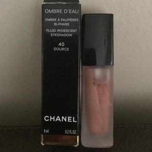 Chanel - fluid iridescent eyeshadow