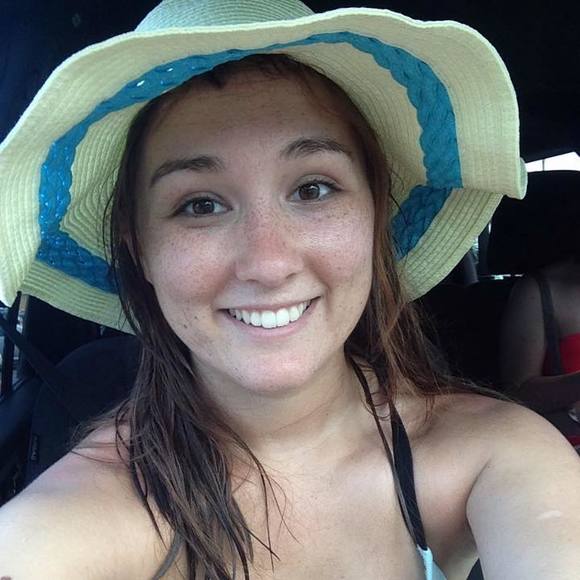 Meet your Posher, Alaina - Picture 1 of 1