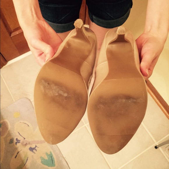 Nude Steve Madden platform heels! Worn once! - Picture 3 of 3