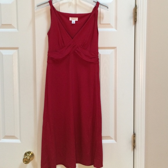 All Eyes on You! Classic Red Dress