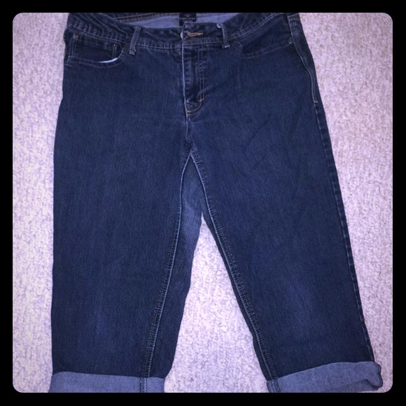 Faded Glory size 12 womens jeans capri