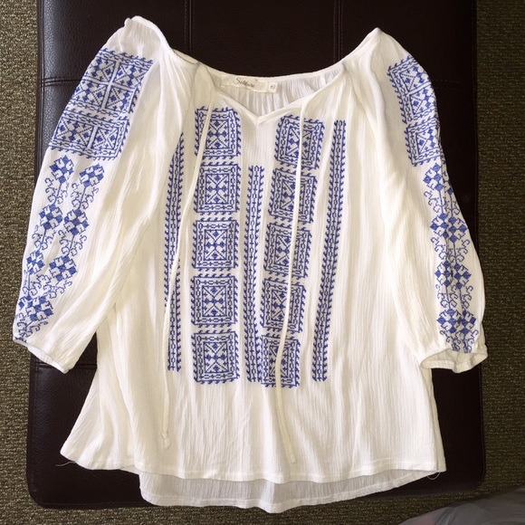 Solitaire blouse Clearance