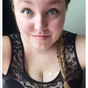 Meet your Posher, Kassandra