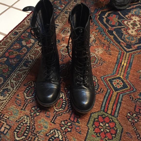 💟 Steve Madden boots 💟