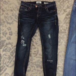 Daytrip skinny jeans from the buckle