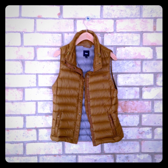 Gap Puffer Vest